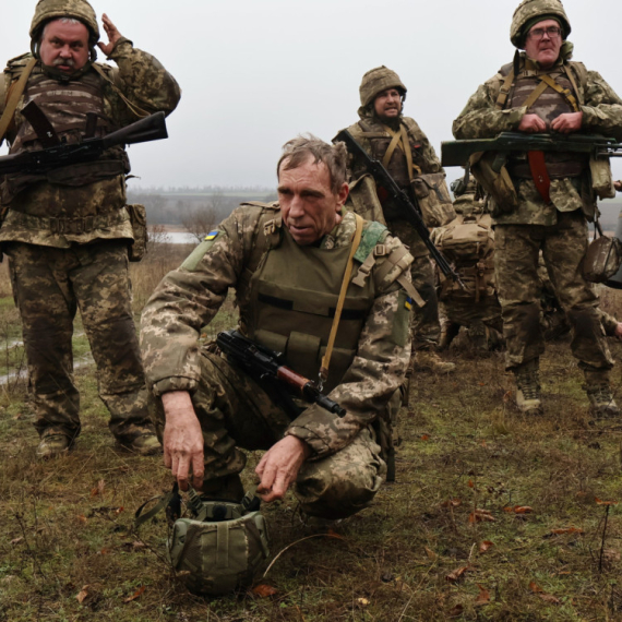 Ukrajina gubi ili ide u još jednu godinu rata?