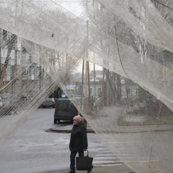 Herson pod "mrežom"; Ovo je nova odbrana od ruskih FPV dronova FOTO/VIDEO