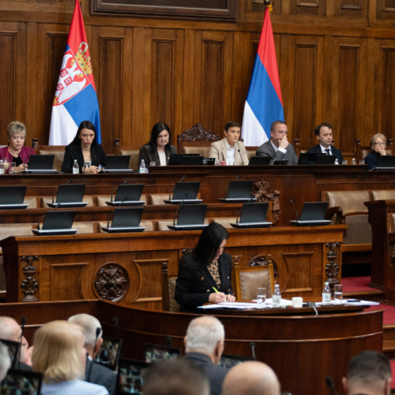 Nova sednica Skupštine: Rasprava o sudijama Ustavnog suda i državnim službenicima FOTO/VIDEO