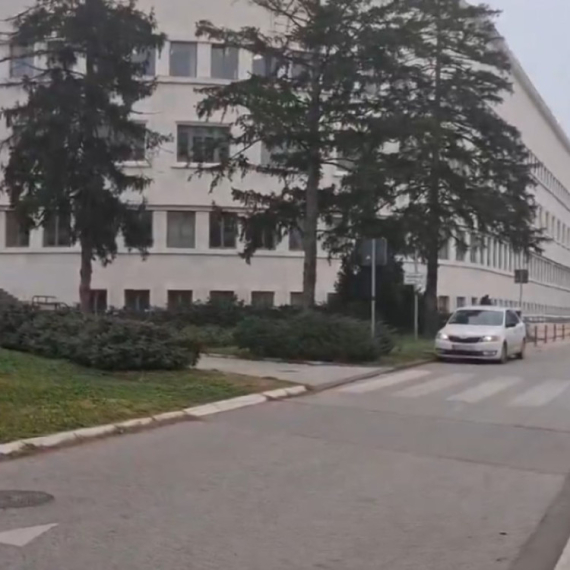 Blokader Bogosavljević priznao: "Niko da protestuje... ni opozicija, ni zborovi, sve normalno, tiho" VIDEO