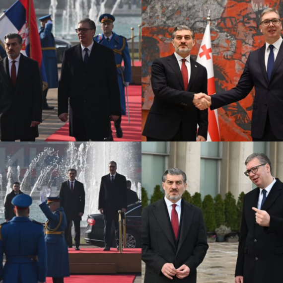 Vučić meets with Kavelashvili; Ceremonial reception for President of Georgia in front of "Palace of Serbia"