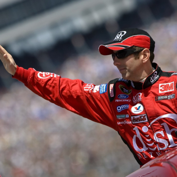 Srušio se avion: Među poginulima slavni vozač i njegova porodica; Ovo su svi detalji FOTO/VIDEO