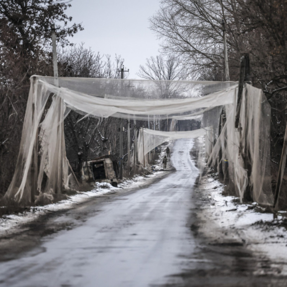 Rusi upali; Naređena hitna evakuacija; Ukrajinci se predali