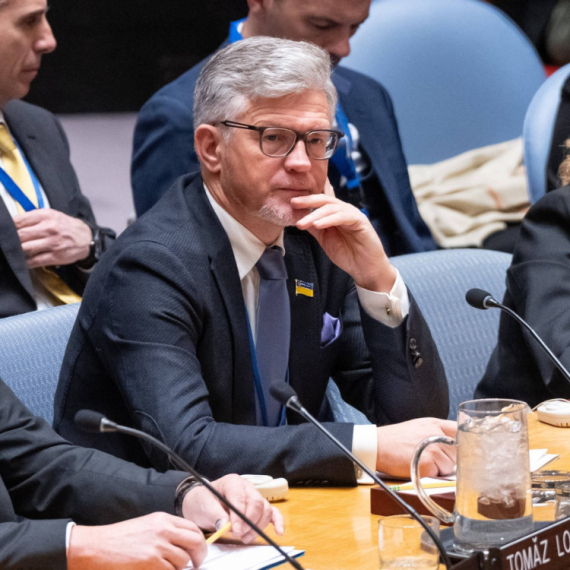 "Potrebno je glasanje o bezuslovnom primirju u Ukrajini"