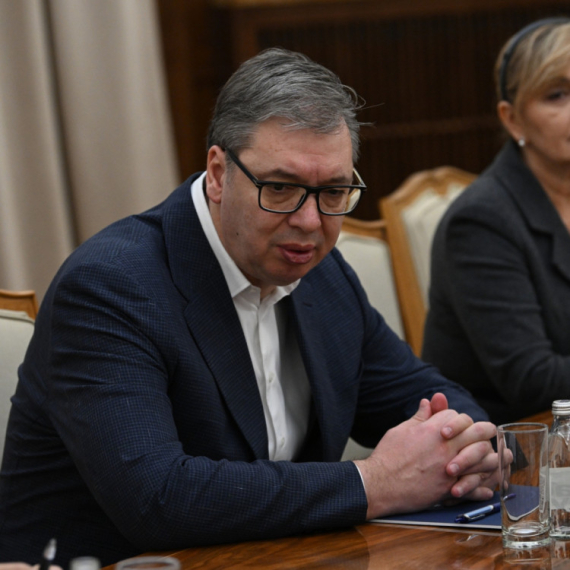 Kako je Vučić uništio lažnu elitu i vratio dostojanstvo narodu Srbije