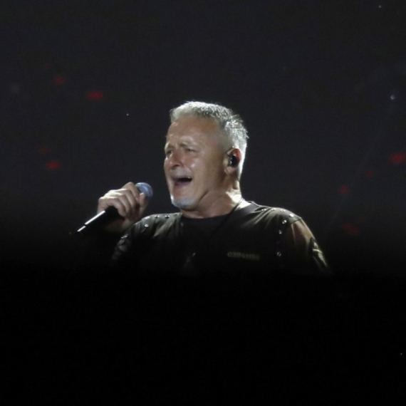 Cela dvorana uzvikivala "Za dom spremni": Ponovo sramni potezi na Tompsonovom koncertu