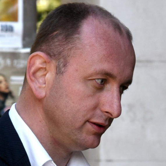 Botun srušio Vladu: Kada država i vlast krenu na građane silom – kraj te vlasti je neminovan