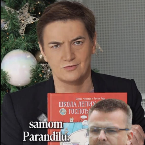 Brnabić se našalila na TikToku: Za mog druga Parandilovića čak dva poklona VIDEO