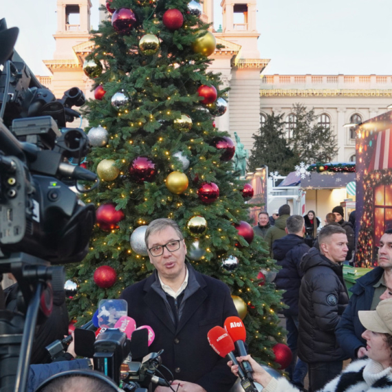 Vučić: Kada dođu izbori, obavestićemo vas čiji je kraj došao; Biće raznih političkih pritisaka u 2026. godini