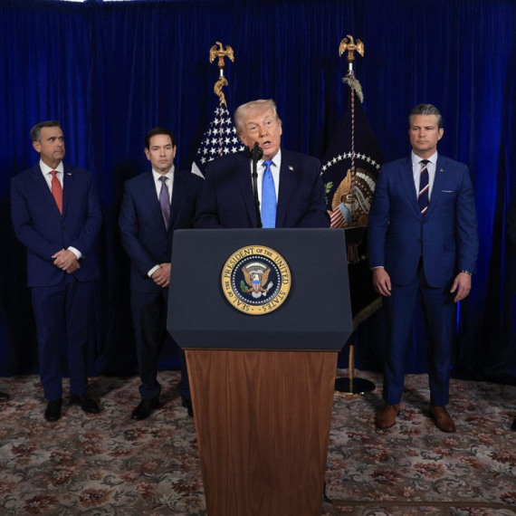 Tramp okupio tim za upravljanje Venecuelom