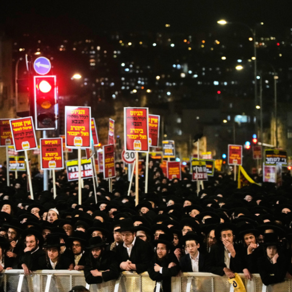 Haos u Jerusalimu: Ultraortodoksni Jevreji neće u vojsku; Mladić poginuo – više povređenih FOTO/VIDEO