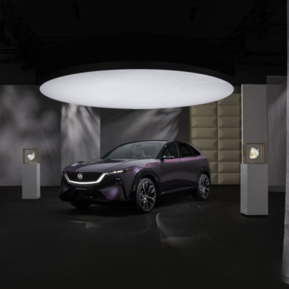 Mazda CX-6e: Novi električni SUV premijerno prikazan FOTO