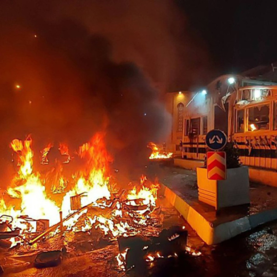 Francuska, Velika Britanija i Nemačka osudile ubistva demonstranata u Iranu