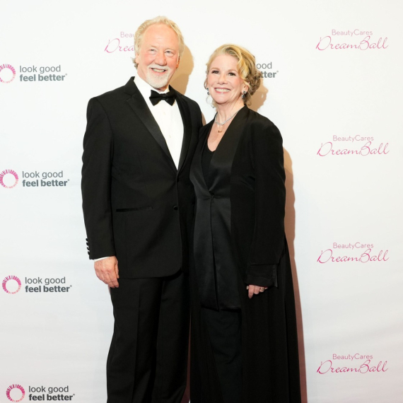 Šok potez glumice nakon optužbi na račun supruga zbog seksualnog zlostavaljanja dece FOTO