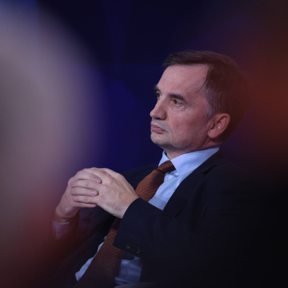 Ministar "pobegao" od suda: Odobren azil u Mađarskoj