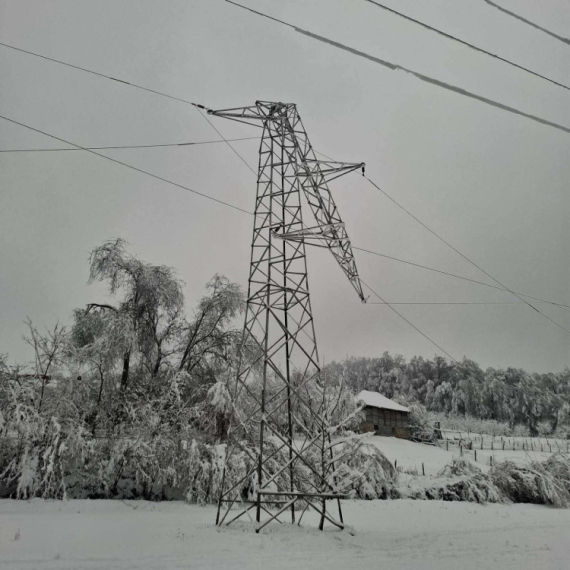 Vučević: Najvažnije je da svi dobiju struju; Imajte poverenja u svoju državu