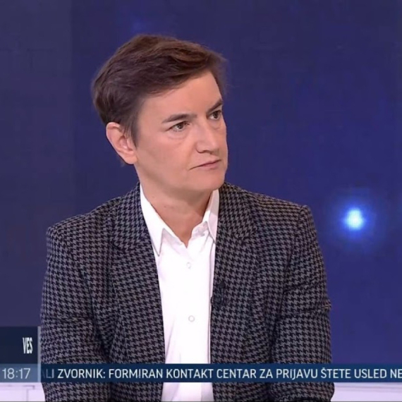 Brnabić: Važna poseta Vučića Emiratima; Mudra državnička politika čuva srpski brod od vetrova koji duvaju