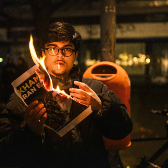 Rampa za Trampa; "Bežite"; Izrečena jeziva pretnja ubistvom; Mnogo mrtvih FOTO/VIDEO