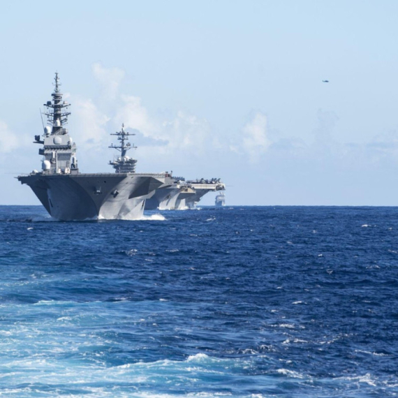 Drama počinje? Američki nosač aviona je pokrenut; Izdato hitno upozorenje; Oglasio se Tramp FOTO/VIDEO