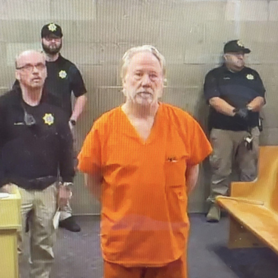 Nova optužba za slavnog glumca: Zlostavljao tinejdžerku?