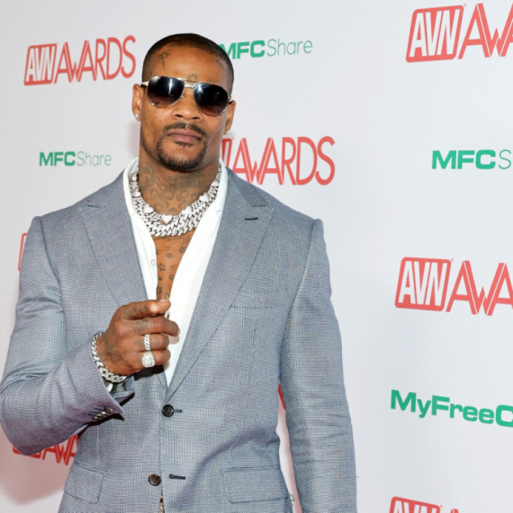 Glumci za odrasle u boks-ringu: Imaju veliki razlog da iskale bes jedan na drugog FOTO