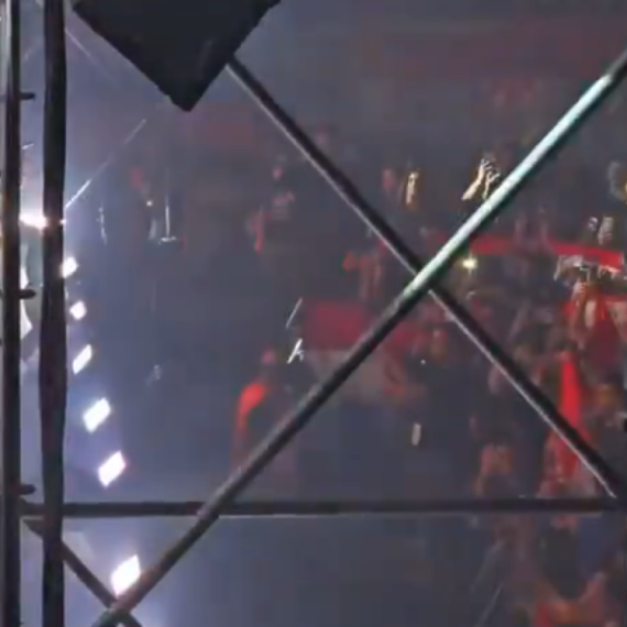 Opet "za dom spremni" u Splitu; "Picula, neka blokaderi uzmu to sa tvog švedskog stola, Vučić neće" VIDEO