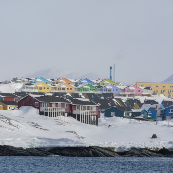 "Svet bi bio bezbedniji da SAD preuzmu Grenland"