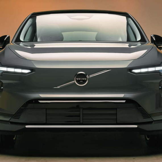 Volvo želi da vas vozi od vrata do vrata bez dodirivanja volana