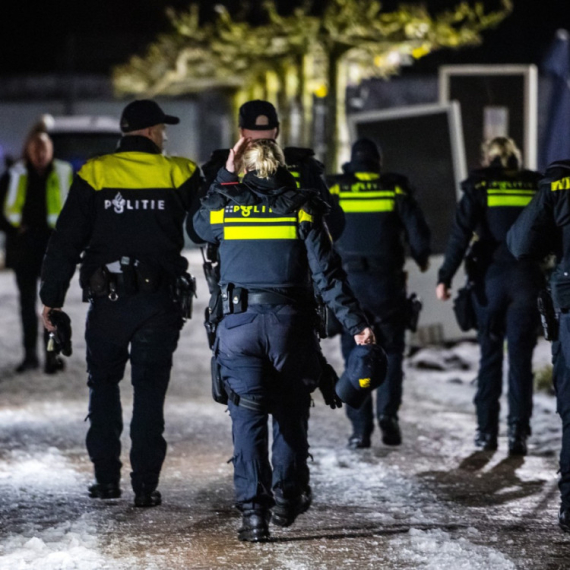 Bloody attack: He rushed into the crowd and stabbed people one by one, while police watched helplessly VIDEO