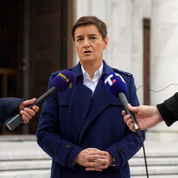 Brnabić o evroparlamentarcima: Brutalno mešanje u politiku Srbije