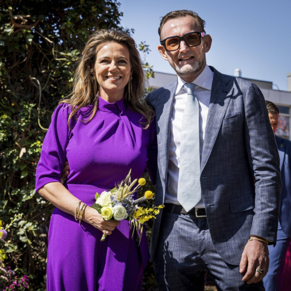 Razvodi se omiljeni prinčevski par: "Zajedno ćemo brinuti o naše troje dece" FOTO