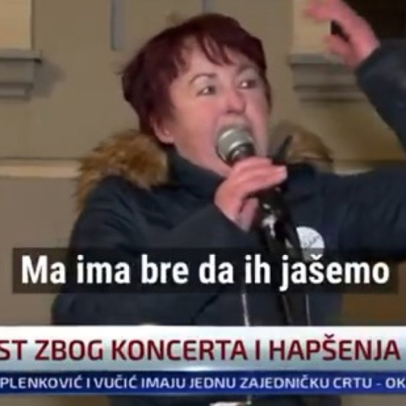 "Ima da ih jašemo i da ih šutiramo"; Blokaderka Bralović jezivo pretila građanima Srbije VIDEO