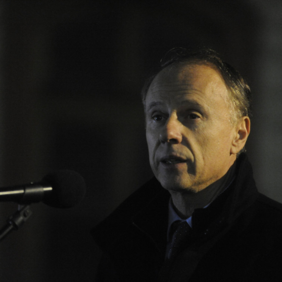 Rektor Đokić se javno izblamirao; Oštre reakcije državnog vrha: "Jedino u čemu je dobar je blaćenje države"