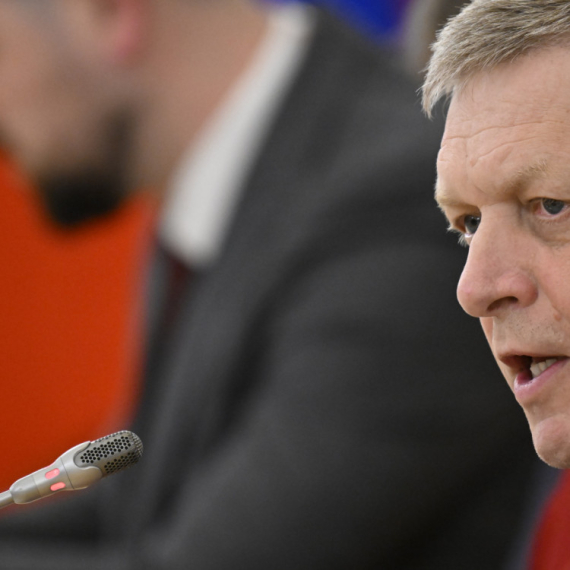 Fico upozoren; "Imate mesec dana"