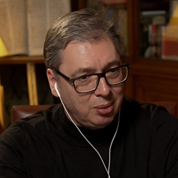 Vučić se obraća građanima: Želim da razgovaram sa mladima; Šta bih mogao da čujem, što do sada nisam?