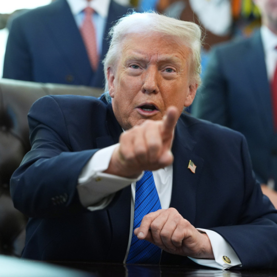 Sat otkucava; Tramp postavio ultimatum