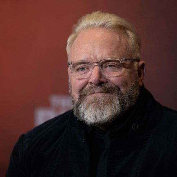 Bivša devojka optužila režisera za seksualno zlostavljanje i uhođenje