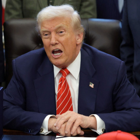 Hitno; Tramp: Pregovaramo "upravo sada"