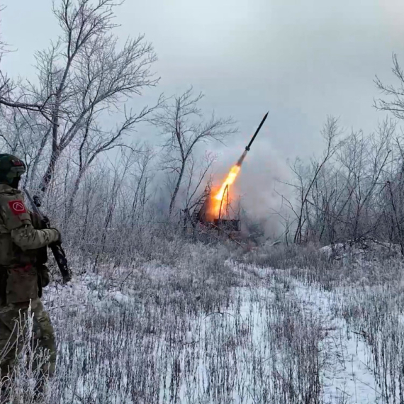 Preokret: Ukrajinci idu u Moskvu? Razbijen "Azov"; Rusi jurišaju na sankama FOTO/VIDEO