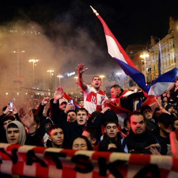Plenković: Vlada u skladu sa zakonom preuzela organizaciju dočeka rukometaša; Pevao im Tompson