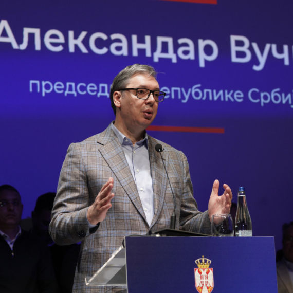 Vučić: Everyone can receive incentives regardless of political affiliation