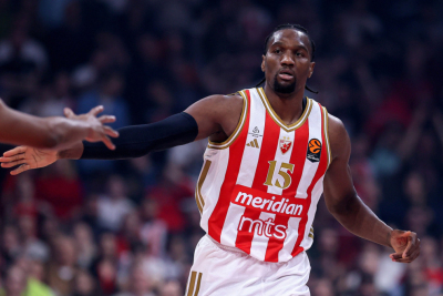 Slika za Zvanično: Izundu ostaje u Zvezdi!