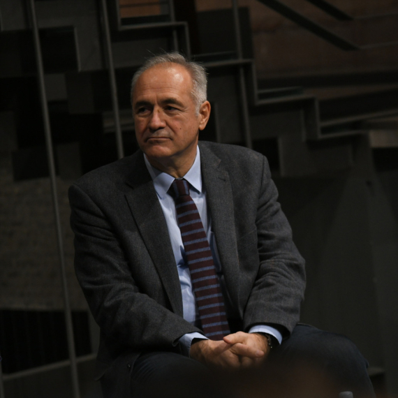 Milo Lompar izbrisan sa "studentske liste"; Ovo ne mogu da mu oproste