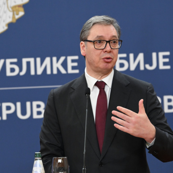 Vučić o povratku Srba iz Dubaija: Mnogo ljudi hoće da se vrati, ne možemo da rizikujemo živote