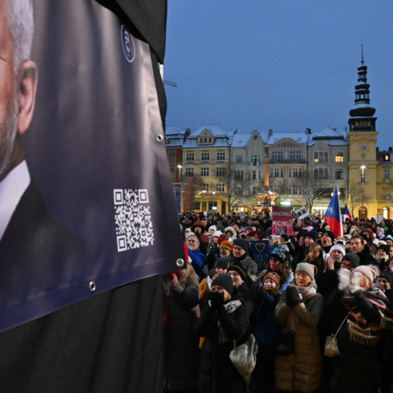 Haos u Češkoj; Vlada zabranila predsedniku put u Ankaru