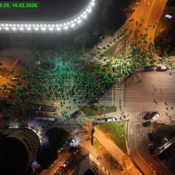 Blokaderi hoće da unište svečanost posvećenu Matici srpskoj: Pogledajte koliko ih se okupilo FOTO