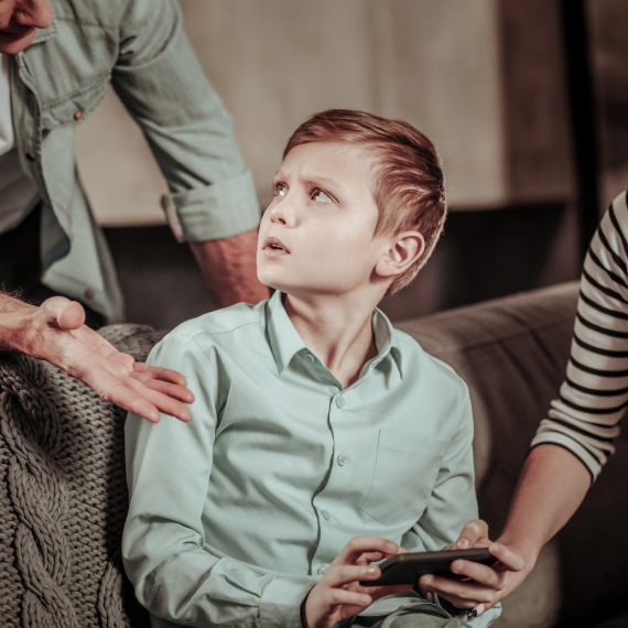 Ministarstvo za brigu o porodici i demografiju reagovalo na netačne navode u javnosti o  Porodičnom zakonu