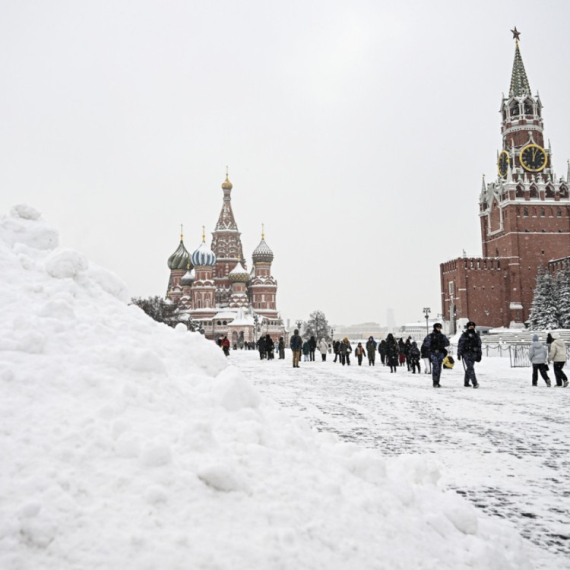 Arktički pakao stigao u Moskvu: Lančani sudari i otkazani letovi FOTO/VIDEO