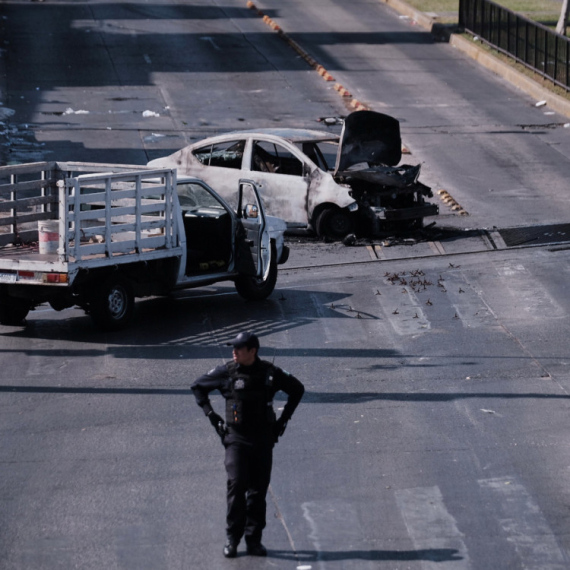 Haos na ulicama: "El Menčo" je mrtav, aerodromi evakuisani FOTO/VIDEO