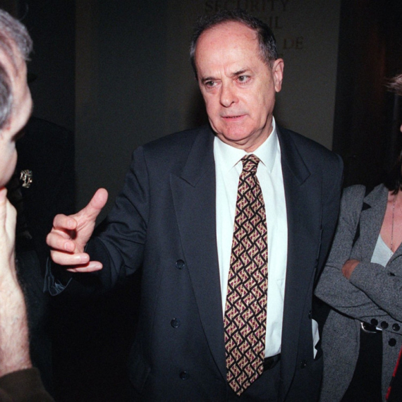 Preminuo diplomata Vladislav Jovanović